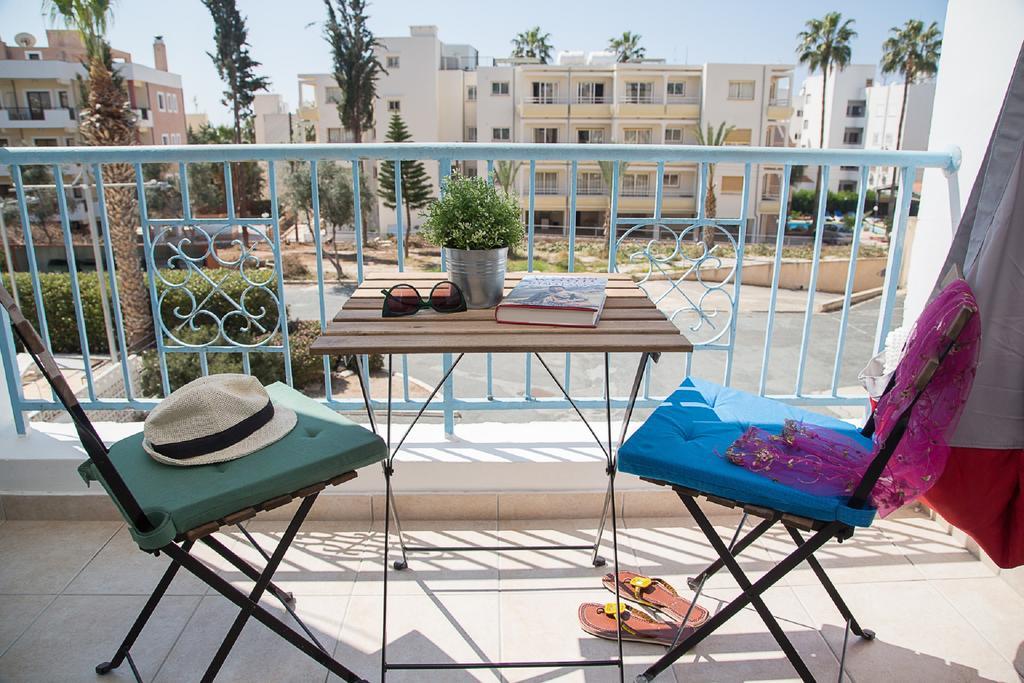 Paphos Love Hut Apartment Exterior photo